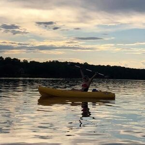 Hi! Welcome to my closet!